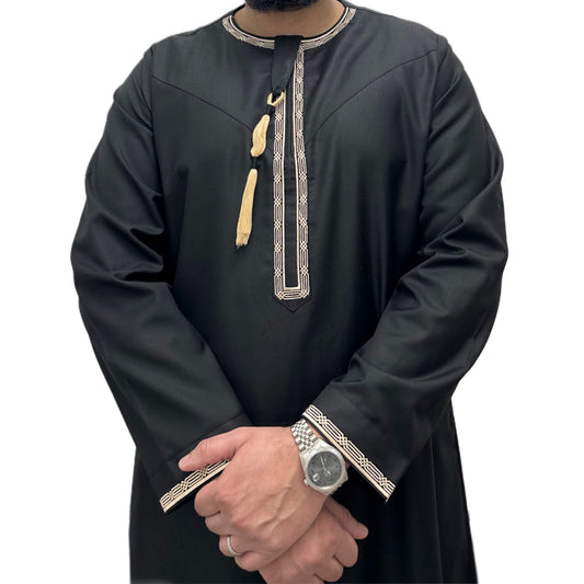 Black Omani Thobe